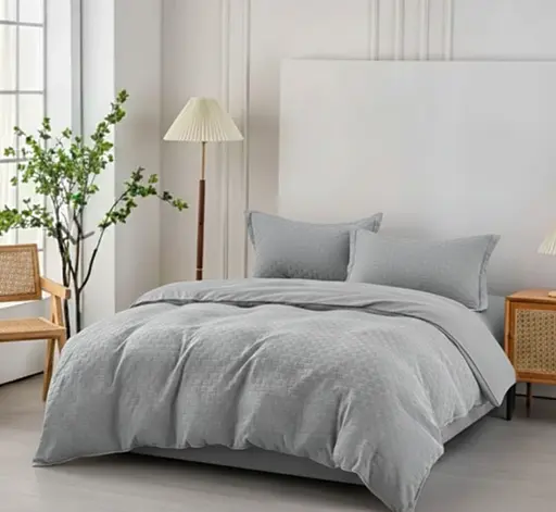 Комбинированное муслиновое постельное белье Primavara в цвете Светло-серый Евро с простыней на резинке - фото 1