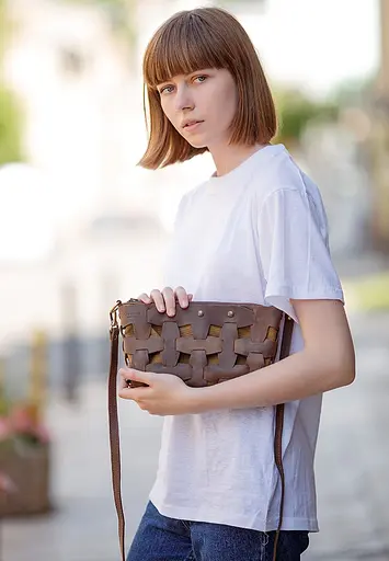 Шкіряна плетена жіноча сумка Пазл S темно-коричнева Crazy Horse - фото 2
