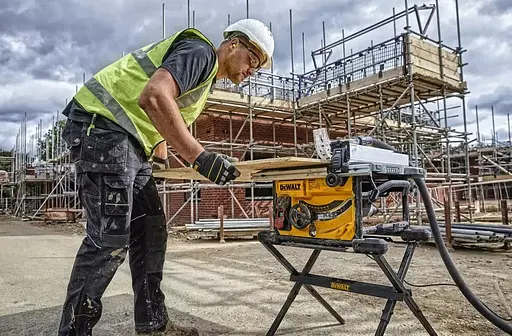 Пила настольно-циркулярная сетевая DeWalt + стол DWE7485RS - фото 2