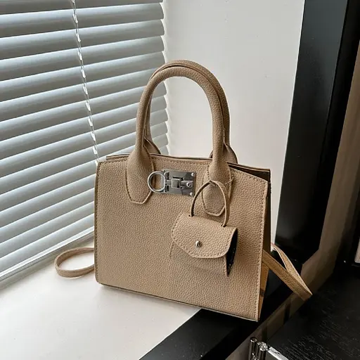 Мини-сумочка через плече Lilly P4-6108B