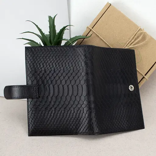 Обложка на паспорт и права кожаная 2 в 1 на кнопке черный питон - фото 3