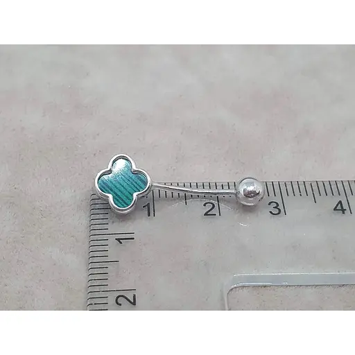 Серебряная серьга для пирсинга пупка Ирий Клевер с малахитом. 6026.1 - фото 4