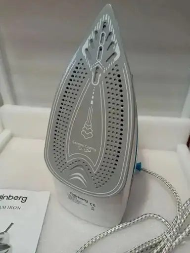 Гладильный паровой утюг Rainberg RB-6307 с керамическим покрытием подошвы 3200Вт Голубой с белым - фото 2