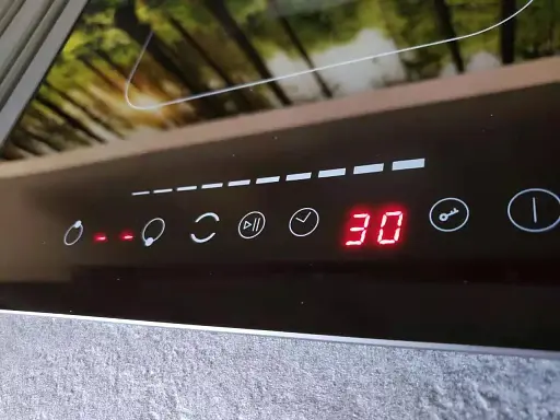 Острівна варильна поверхня Nett NG-9052 з вбудованою витяжкою - фото 4