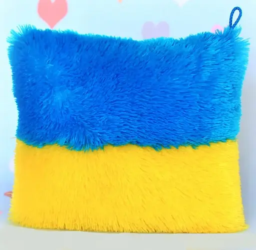 Подушка Украинка, 20.03.01, 30x34 см