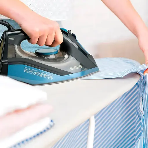 Утюг Black&Decker BXIR2801E - фото 6