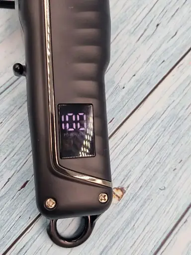 Машинка для стрижки VGR V-683 (10 Вт, LCD-дисплей, регулировка ножа) - фото 3