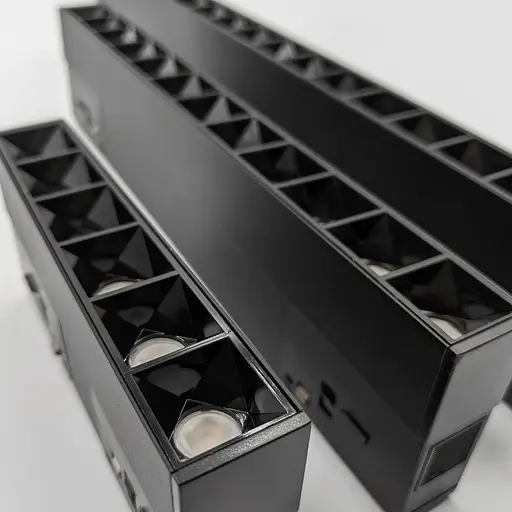 Магнітний світильник Skarlat RGD2001 6×1.5W BK 4000K - фото 4