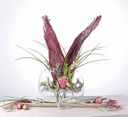 Овальная ваза Velou XL элегантная для тонких композиций с нижней вставной пластиной для надежного удержания