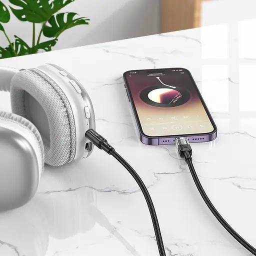 Аудiокабель HOCO UPA27 Spirit transparent digital audio conversion cable iP Black - фото 5