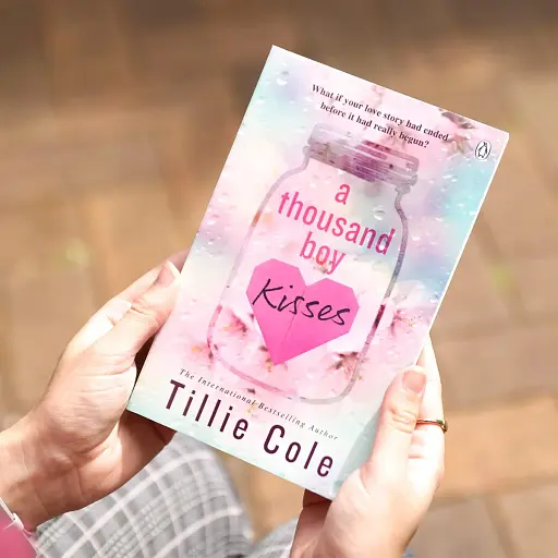 A Thousand Boy Kisses - фото 3