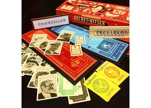 Настольная игра Creative Commons Тайный Гитлер (большая коробка) (Secret Hitler. Large Box) (89870) - фото 3