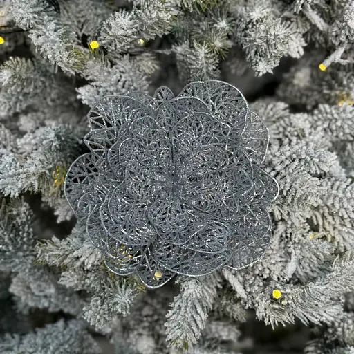 Ялинкова іграшка MIS LT Квітка новорічна велика 17х17х5 см срібний - фото 2