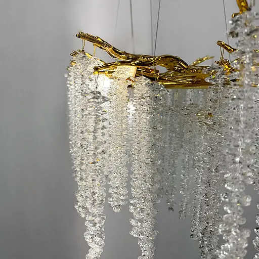 Удлиненная изысканная золотая люстра с хрустальными подвесами Line.F Длина 100 см - фото 6