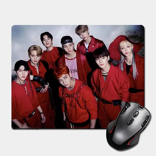 Ігрова поверхня Nextprint Стрей Кідс Червоне - Stray Kids 220 х 180 мм (18953)
