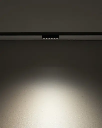 Магнитный трековый светильник Nowodvorski 11718 NANO-LVM Focus Out LED 1x5W 3000K 290Lm IP20 черный - фото 2