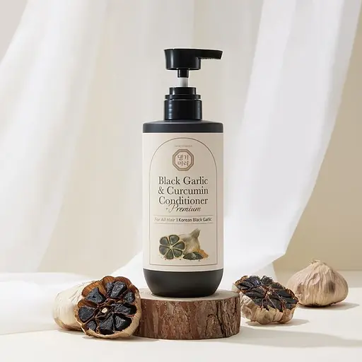 Кондиціонер для волосся Daeng Gi Meo Ri Premium Black Garlic and Curcumin з чорним часником 500 мл - фото 2