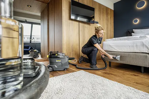 Пилосос миючий Karcher Puzzi 8/1 професійний - фото 9