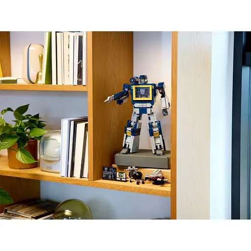 Конструктор LEGO Icons Transformers Саундвейв 1505 деталей (10358) - фото 12