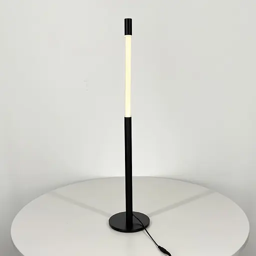 Мінімалістичний регулюючий торшер у чорному корпусі 46-72 см | Line F | Арт. TL1111 BK - фото 3