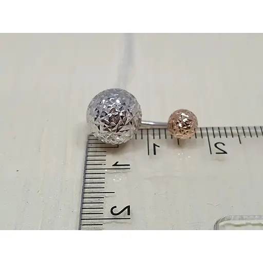 Золота сережка-пірсинг Favoritum з гравіюванням. 320129_9_А_БК - фото 3