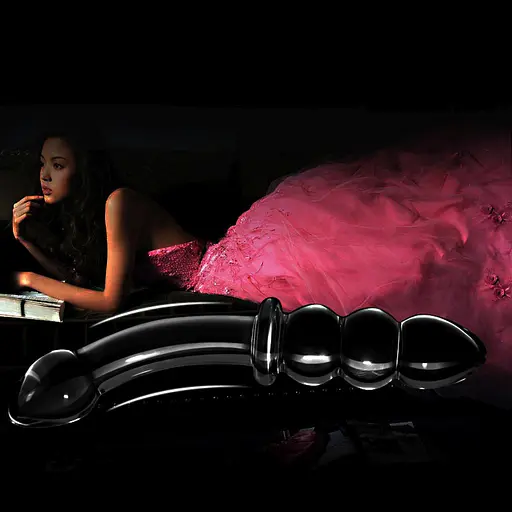 Скляний фалоімітатор LoveToy Glass Romance 17.5 см чорний - фото 3