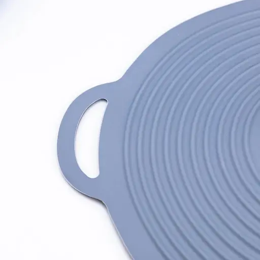 Крышка для посуды TS Kitchen силиконовая универсальная диаметром 28 см серая HP34540L - фото 4