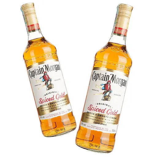 Алкогольний напій Captain Morgan Spiced Gold 35% (2 шт. х 0.7 л) - фото 1