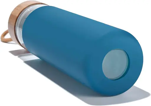 Бутылка стеклянная OldBro бамбуковая крышка с защитным силиконовым чехлом Azul marino 590 мл - фото 3