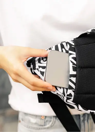 Большая женская поясная сумка бананка Sambag DynamicDart принт "Graphity" 38×21×7 см (80411715) - фото 6