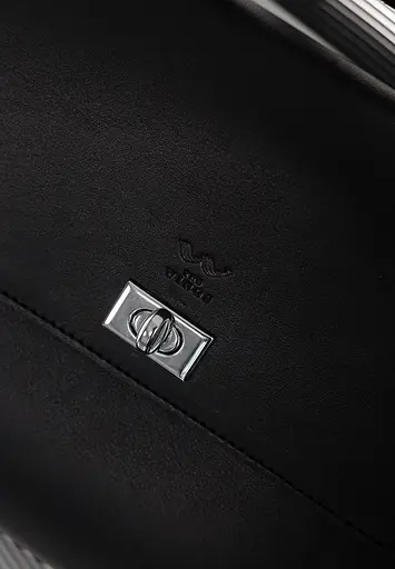 Жіноча шкіряна сумка Classic чорна - фото 4