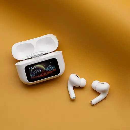 Вакуумные беспроводные наушники с экраном Remax Cozypods W30N TWS - фото 4