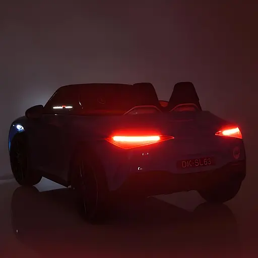Електромобіль дитячий Bambi M 5098EBLRS-4 з пультом керування акумуляторний 4x4 музика світло - фото 4