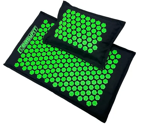 Массажный коврик EasyFit AcuRelax с иглами (аппликатор Кузнецова) черно-зеленый (EF-2710-BG) - фото 1