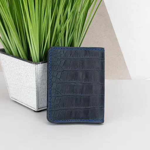 Обложка на ID паспорт, права кожаная на кнопке Handycover 0037 синяя под рептилию - фото 3