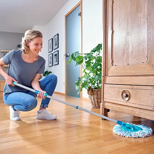 Комплект для прибирання Leifheit Clean Twist Disc Mop Ergo Відро зі шваброю (52101) - фото 5