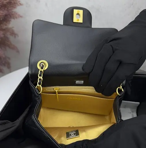 Сумка жіноча шкіряна стьобана (Чорний) - фото 7