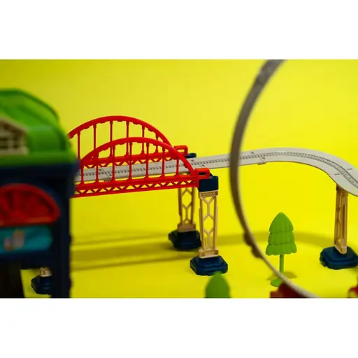 Детский игровой набор трюковая железная дорога "Храбрый паровозик" OTAMANKO 89960, 137 деталей - фото 5