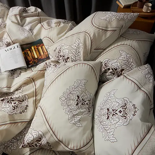 Комплект постельного белья Moon&Star Микросатин Premium Royal Elegance евро 200х220 наволочки 4х50х70 - фото 7