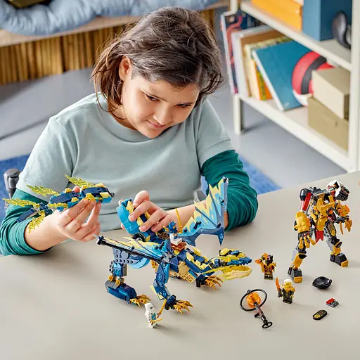 Уценка. Конструктор LEGO Ninjago Дракон стихий против робота Владычицы, 1038 деталей (71796) - фото 4