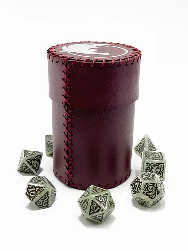 Настільна гра Планета Ігор Чаша для кубиків Вовк (бургунді) (Dice cup Wolf burgundy) (pi-dc009) - фото 4