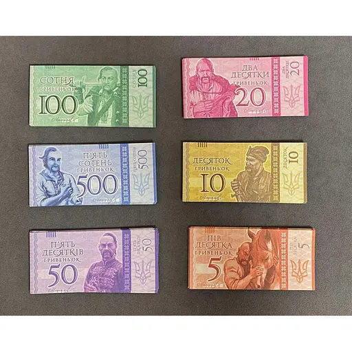 Настольная игра монополия "Львов открыт для мира" 019958 - фото 4