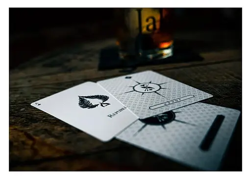 Карты игральные Cartamundi Black Republics Deck - Artist Edition (deck black) (PC_ELBRDAE) - фото 7