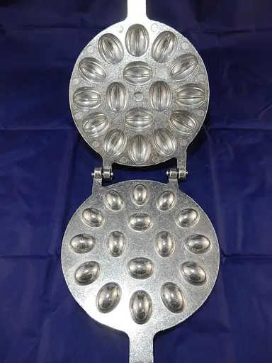 Орешница форма алюминиевая с ручками для выпечки орешков на 16 половинок орехов, ХЕАЗ 81836 - фото 10