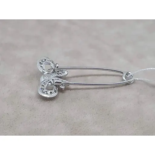 Срібна брошка-шпилька Umax Бантик з фіанітами. 8220 - фото 3