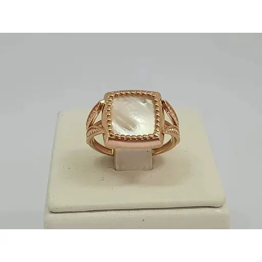 Золоте кільце Tango з перламутром. 369646 17 - фото 4