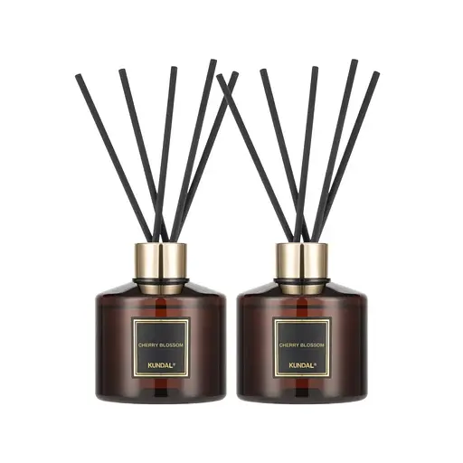 Набор аромадиффузоров Вишневый цвет Perfume Diffuser Cherry Blossom Kundal 200 мл*2 шт. - фото 1