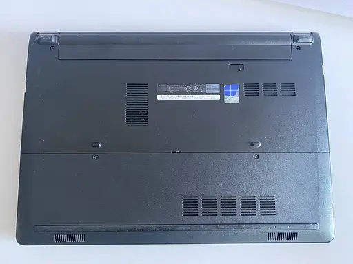 Ноутбук Dell Latitude 3470 14" (i5-6200U / 8GB / SSD 120GB) Refurbished - фото 4