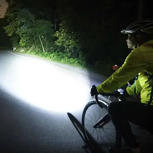 Мощная велосипедная фара Nitecore BR35 Cree XM-L2 U2 1800лм USB-C - фото 6