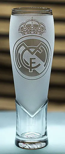 Пивний келих крафтовий 440 мл Реал Мадрид Real Madrid з гравіюванням подарунок для фаната ФК  футбольний матовий - фото 1